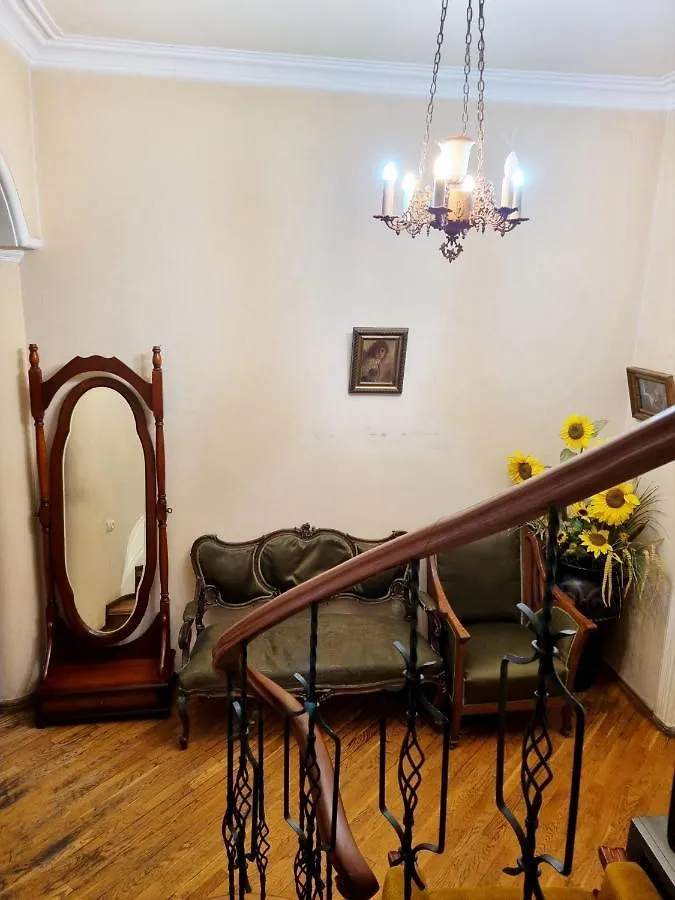 Hotel Polonia Tbilisi House Pensjonat